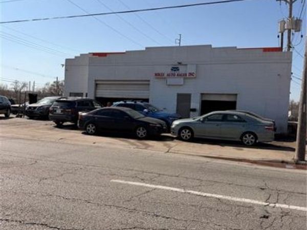 702 Cheyenne Trafficway, Kansas City, KS 66105