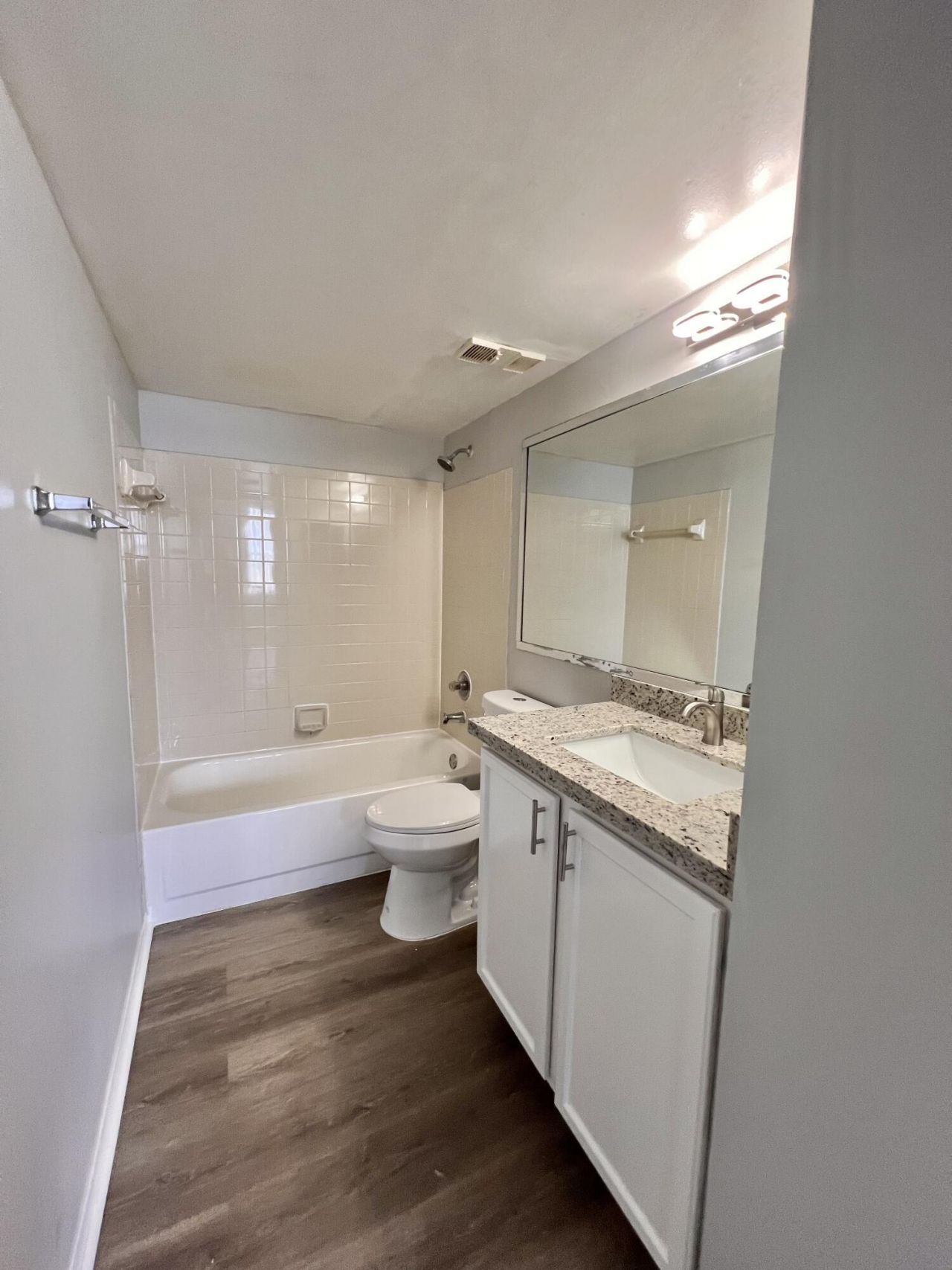 724 Executive Center Drive, Unit 12, West Palm Beach, FL 33401 Photo