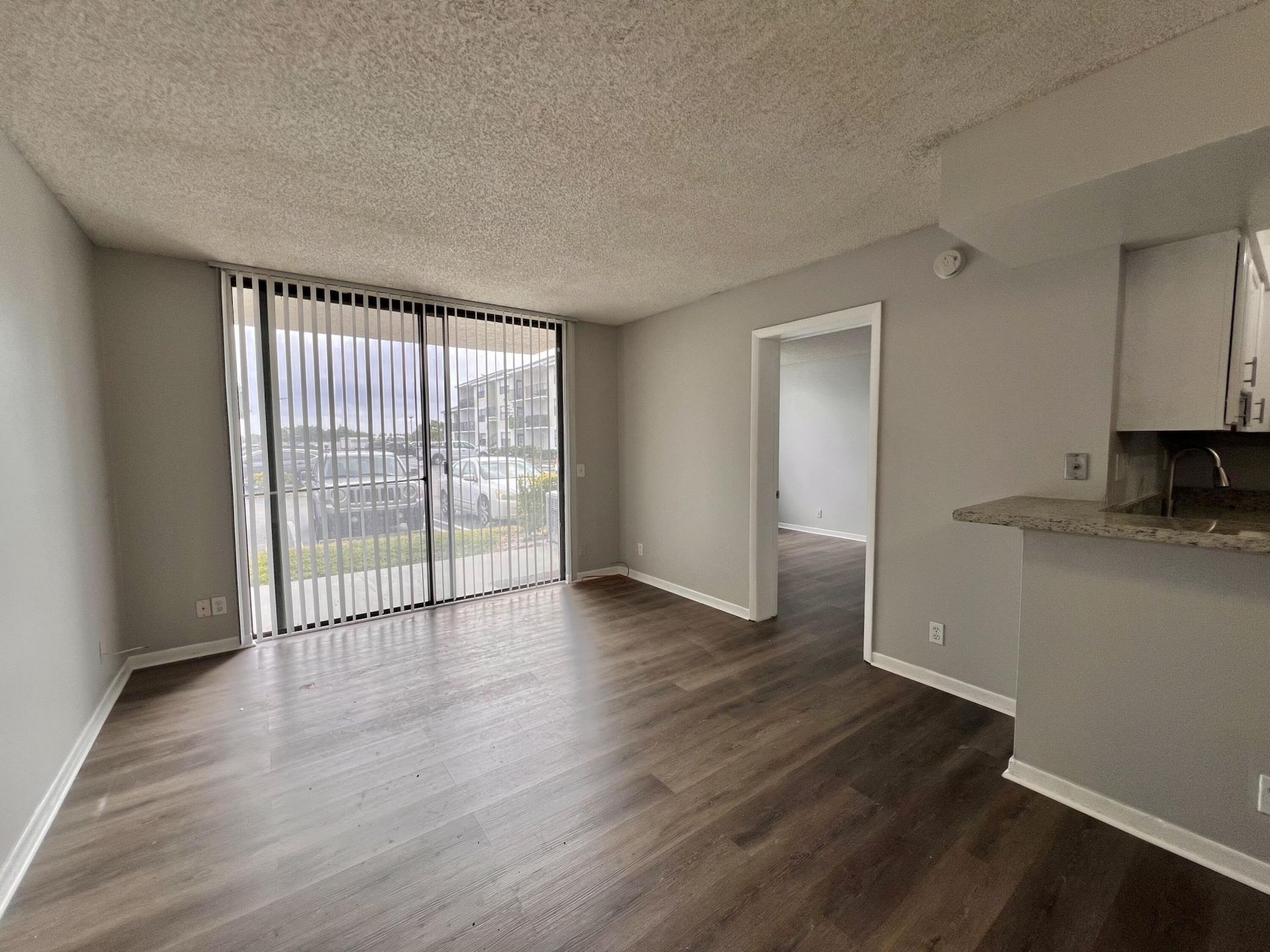 724 Executive Center Drive, Unit 12, West Palm Beach, FL 33401 Photo