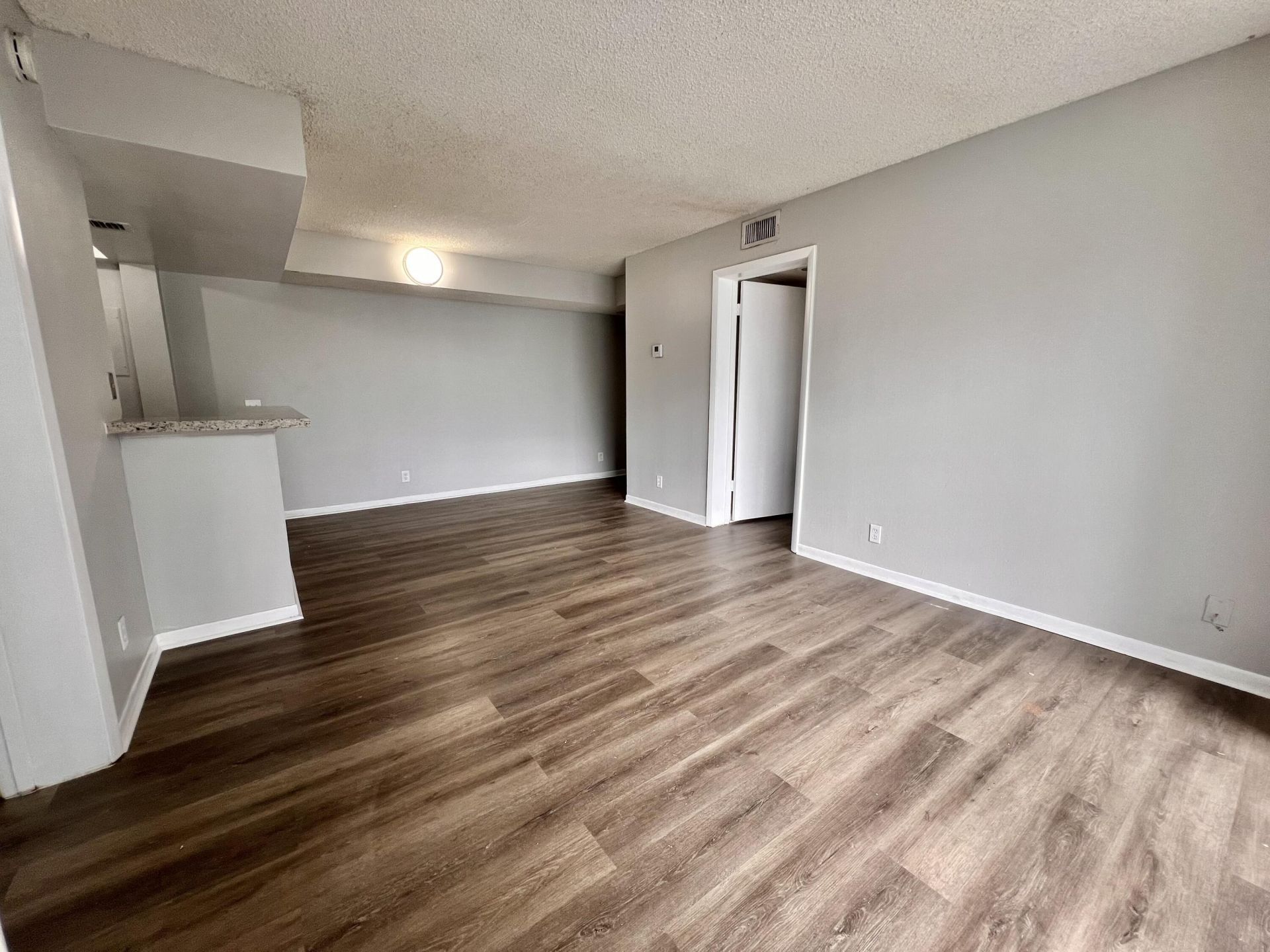 724 Executive Center Drive, Unit 12, West Palm Beach, FL 33401 Photo