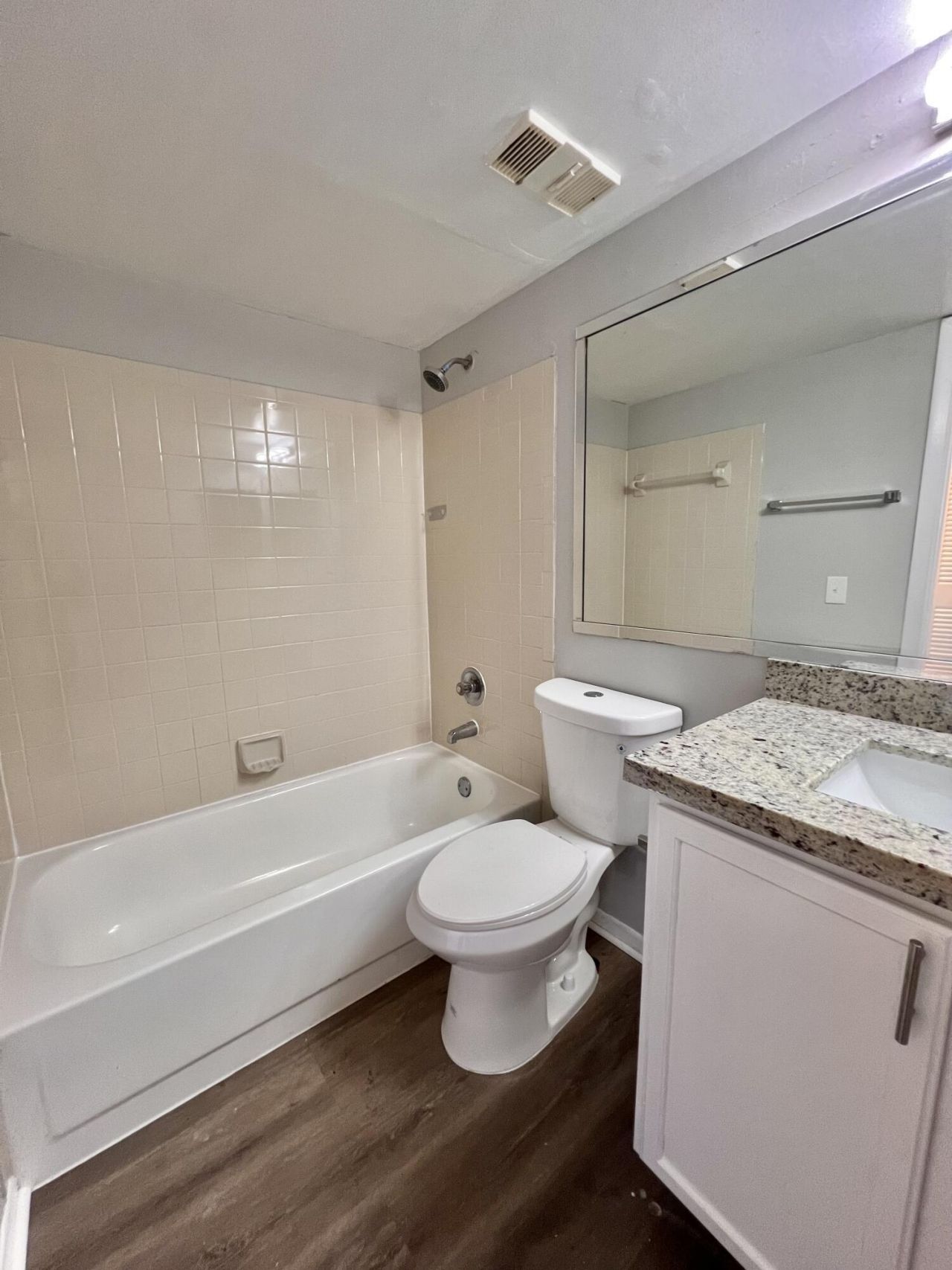 724 Executive Center Drive, Unit 12, West Palm Beach, FL 33401 Photo