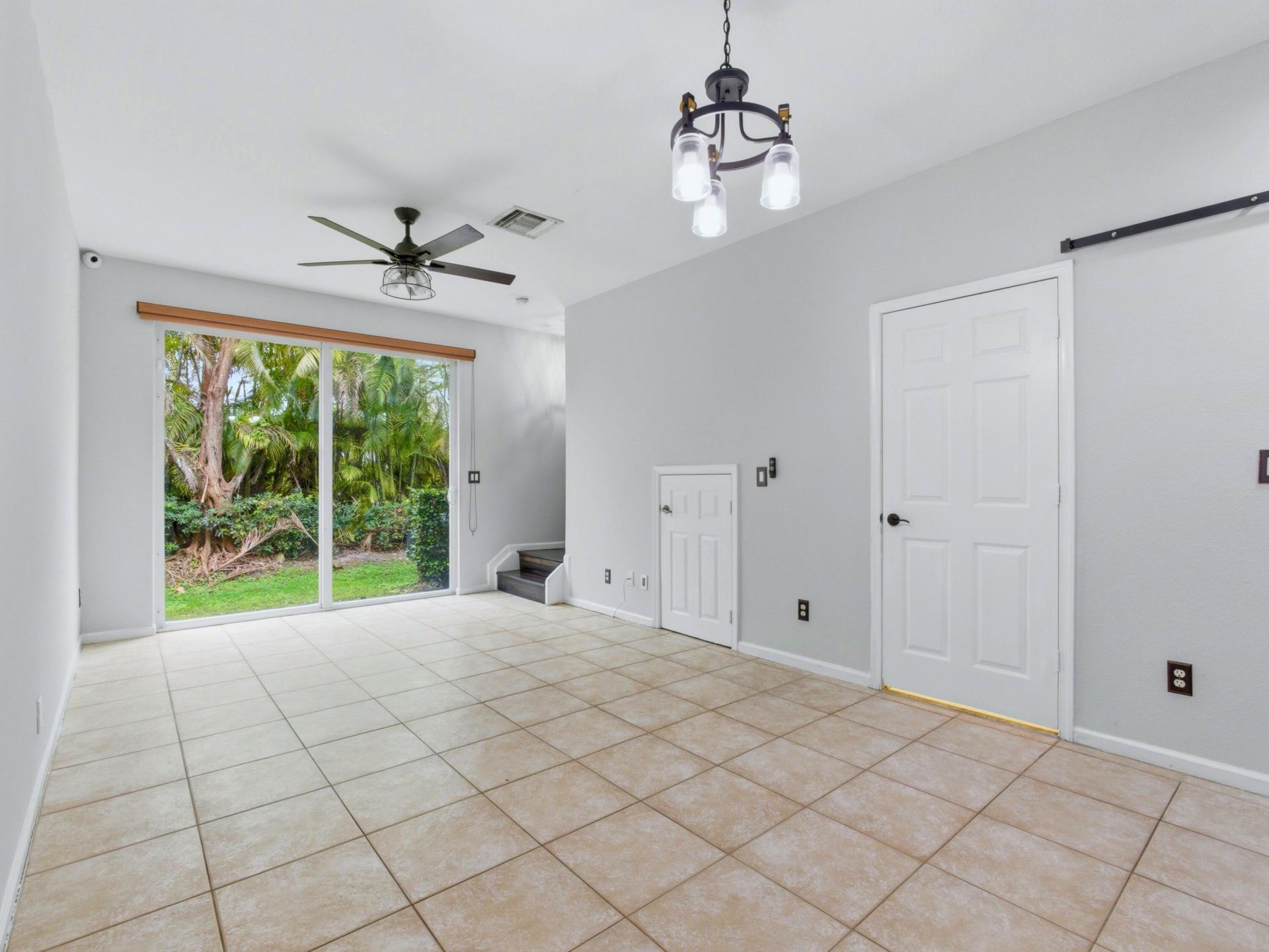 8772 Cypress Walk Court, Tamarac, FL 33321 Photo