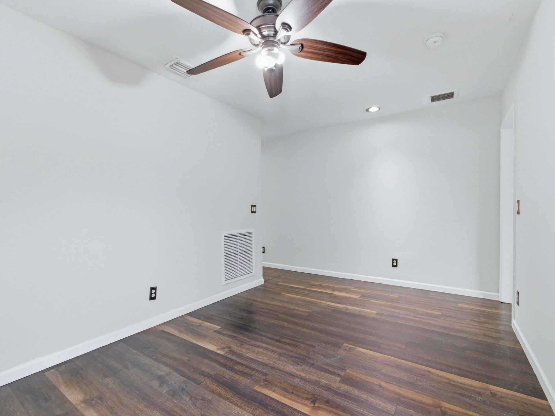 8772 Cypress Walk Court, Tamarac, FL 33321 Photo