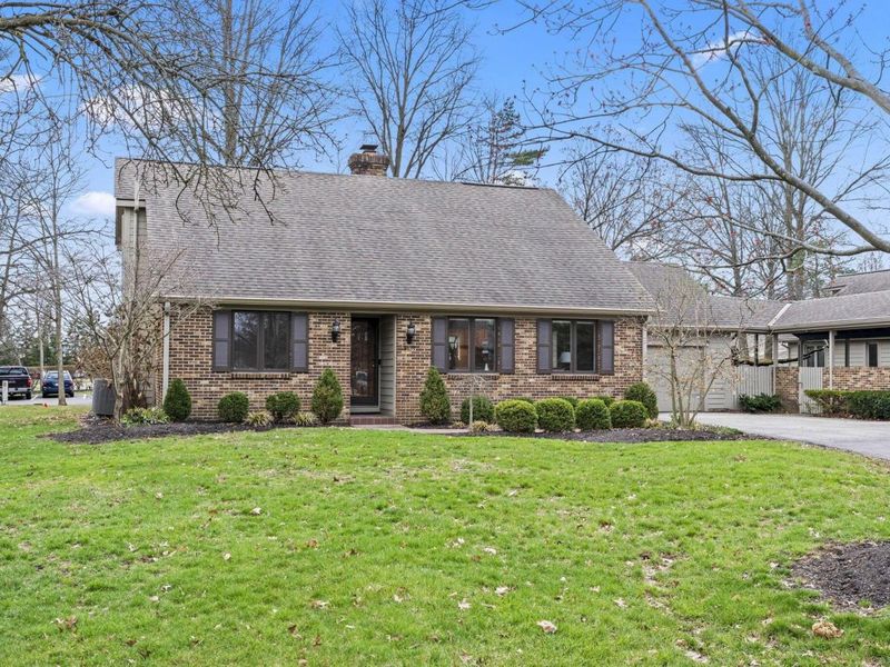 8639 Craigston Court, Dublin, OH 43017 Photo 2