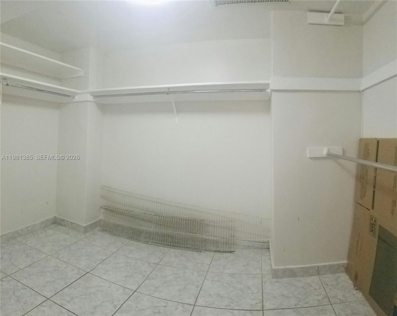 5401 Collins Ave , Unit 416, Miami Beach, FL 33140 Photo