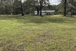 140 Bowers Lane photo 4