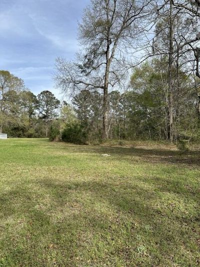 140 Bowers Lane Photo 4
