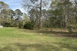 140 Bowers Lane photo 4