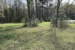 140 Bowers Lane photo 4