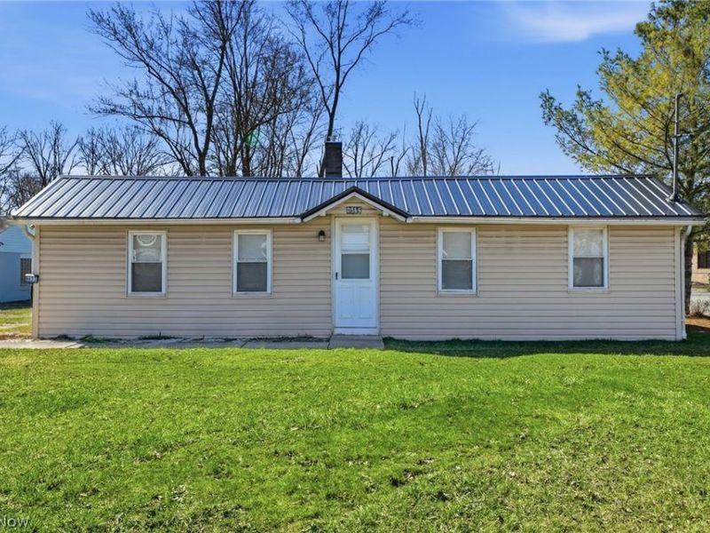 9622 Ravenna Road, Twinsburg, OH 44087 Photo 1