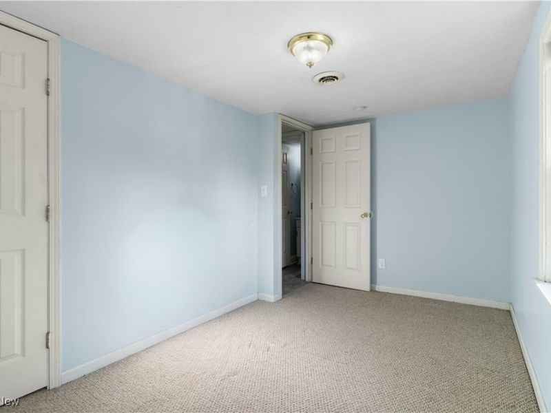 9622 Ravenna Road, Twinsburg, OH 44087 Photo 12