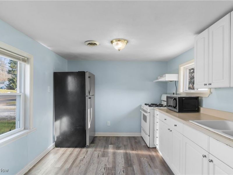 9622 Ravenna Road, Twinsburg, OH 44087 Photo 3