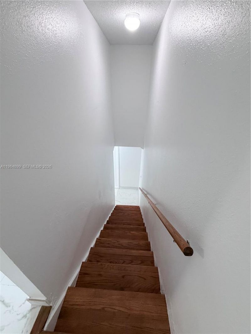 9365 Fontainebleau Blvd , Unit E218, Miami, FL 33172 Photo