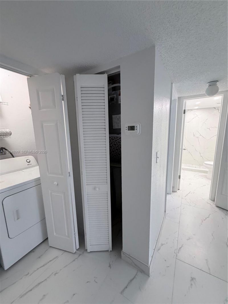 9365 Fontainebleau Blvd, Unit E218, Miami, FL 33172 Photo