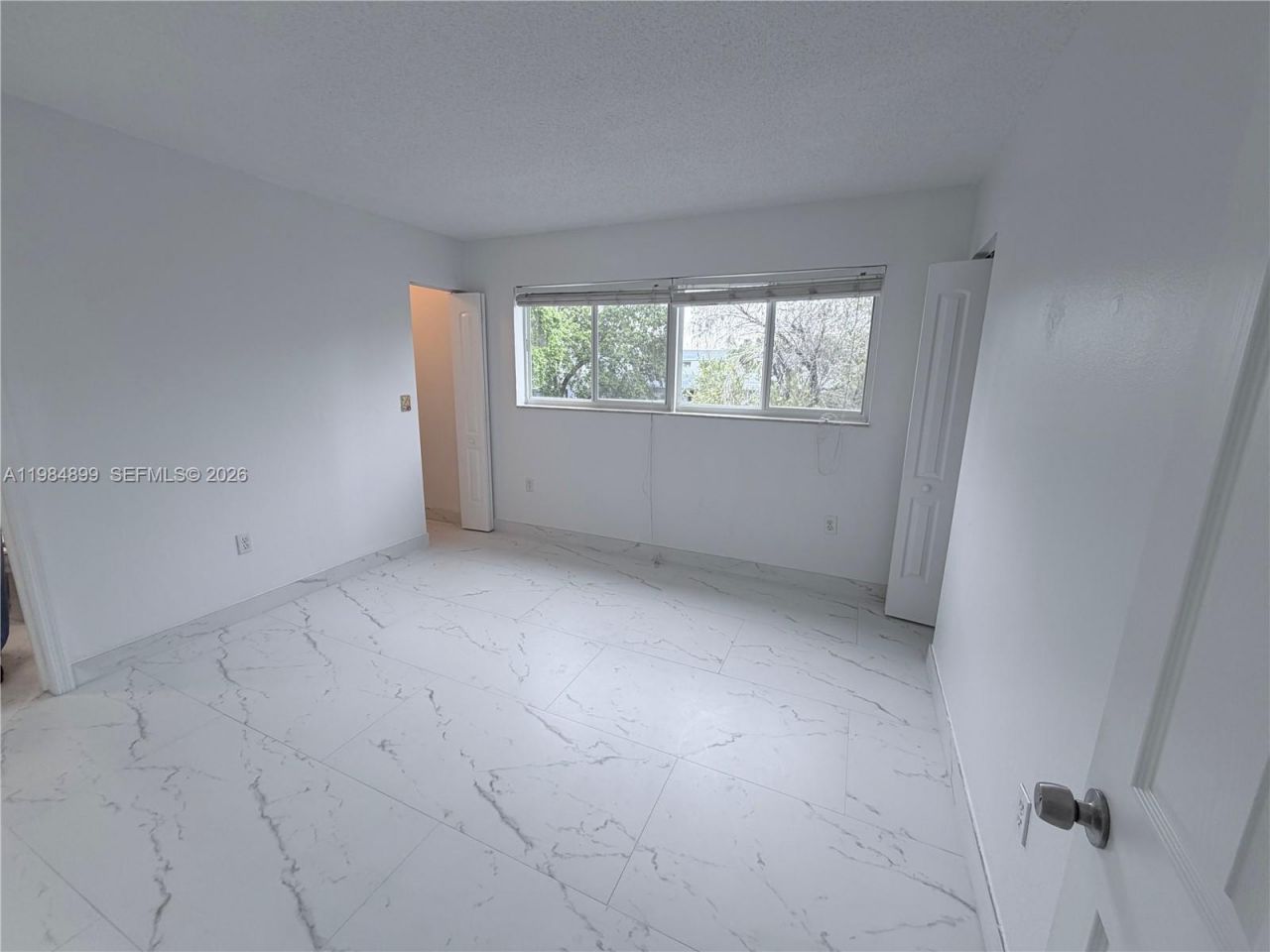 9365 Fontainebleau Blvd , Unit E218, Miami, FL 33172 Photo