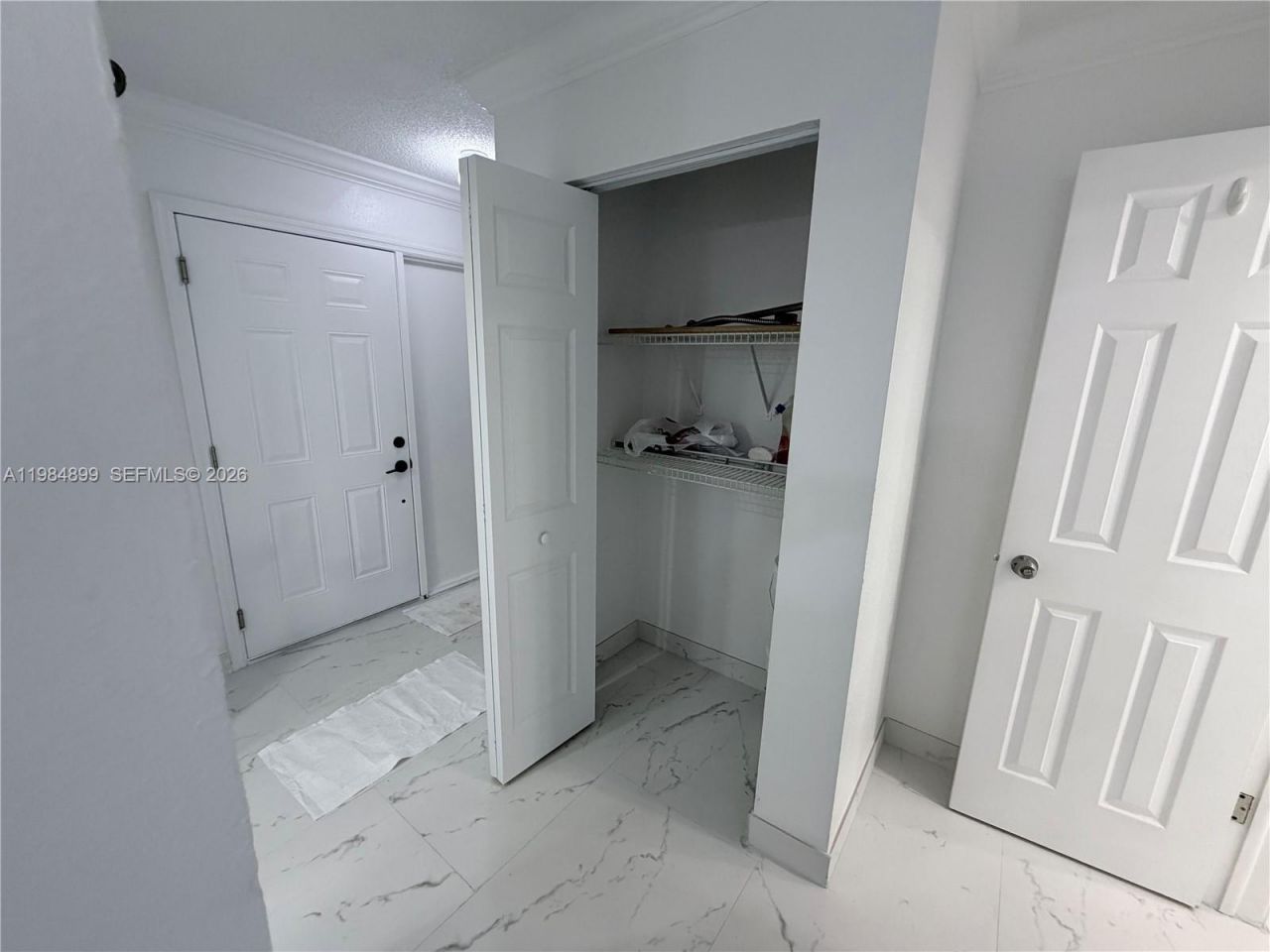 9365 Fontainebleau Blvd, Unit E218, Miami, FL 33172 Photo