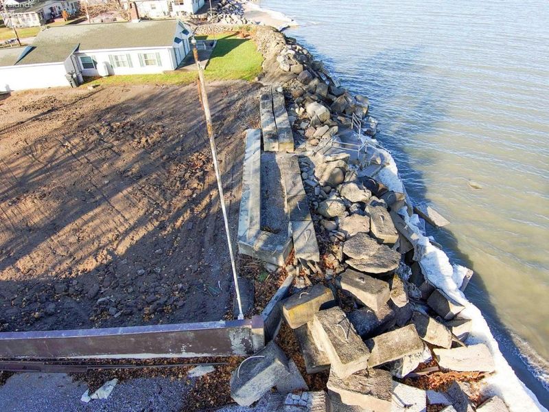 8411 W Division Street, Oak Harbor, OH 43449 Photo 15