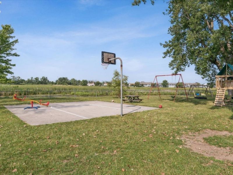 8411 W Division Street, Oak Harbor, OH 43449 Photo 25