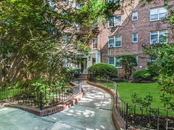 34-49 81st Street , Unit 2R, Jackson Heights, NY 11372