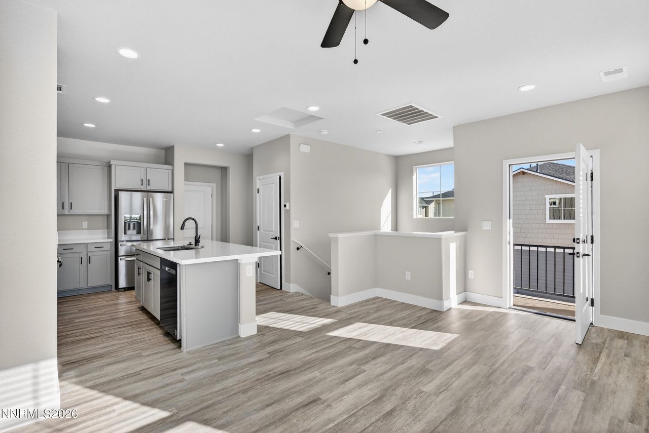 460 Blackbird Lane, Gardnerville, NV 89410 Photo