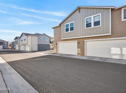 460 Blackbird Lane, Gardnerville, NV 89410 Photo