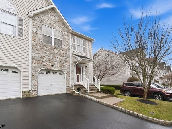 17 Edith Dr., Franklin, NJ 08873