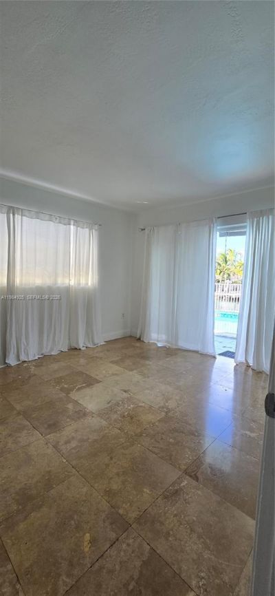 2185 NE 123rd St , Unit 101, North Miami, FL 33181 Photo