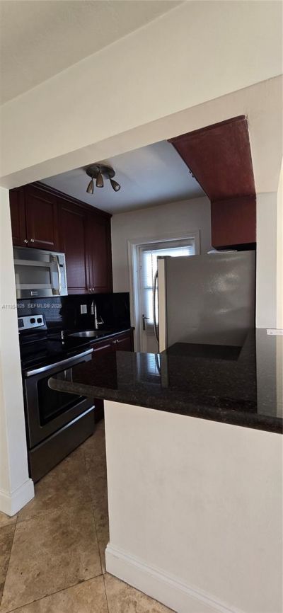 2185 NE 123rd St , Unit 101, North Miami, FL 33181 Photo