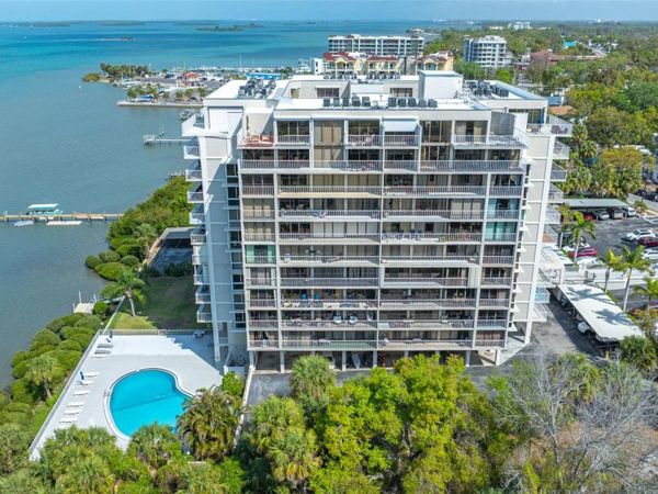 500 N OSCEOLA AVENUE , Unit 810, CLEARWATER, FL 33755