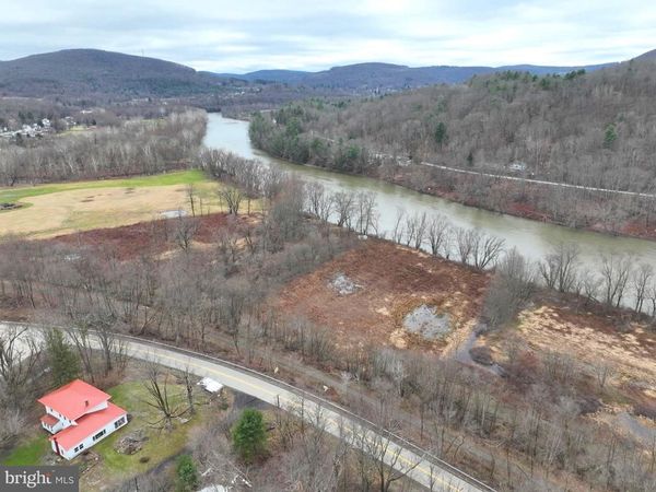 436 STATE LINE ROAD, SUSQUEHANNA, PA 18847