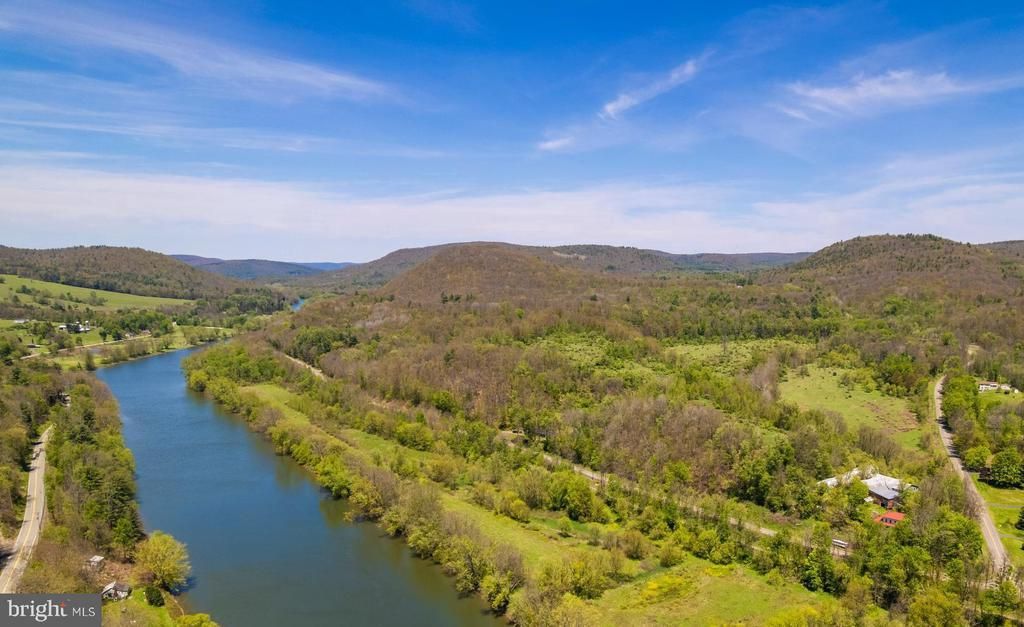 436 STATE LINE ROAD, SUSQUEHANNA, PA 18847