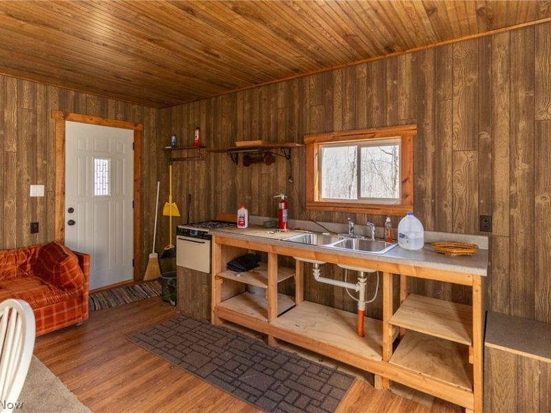 22681 Lexington Road, Alliance, OH 44601 Photo 8