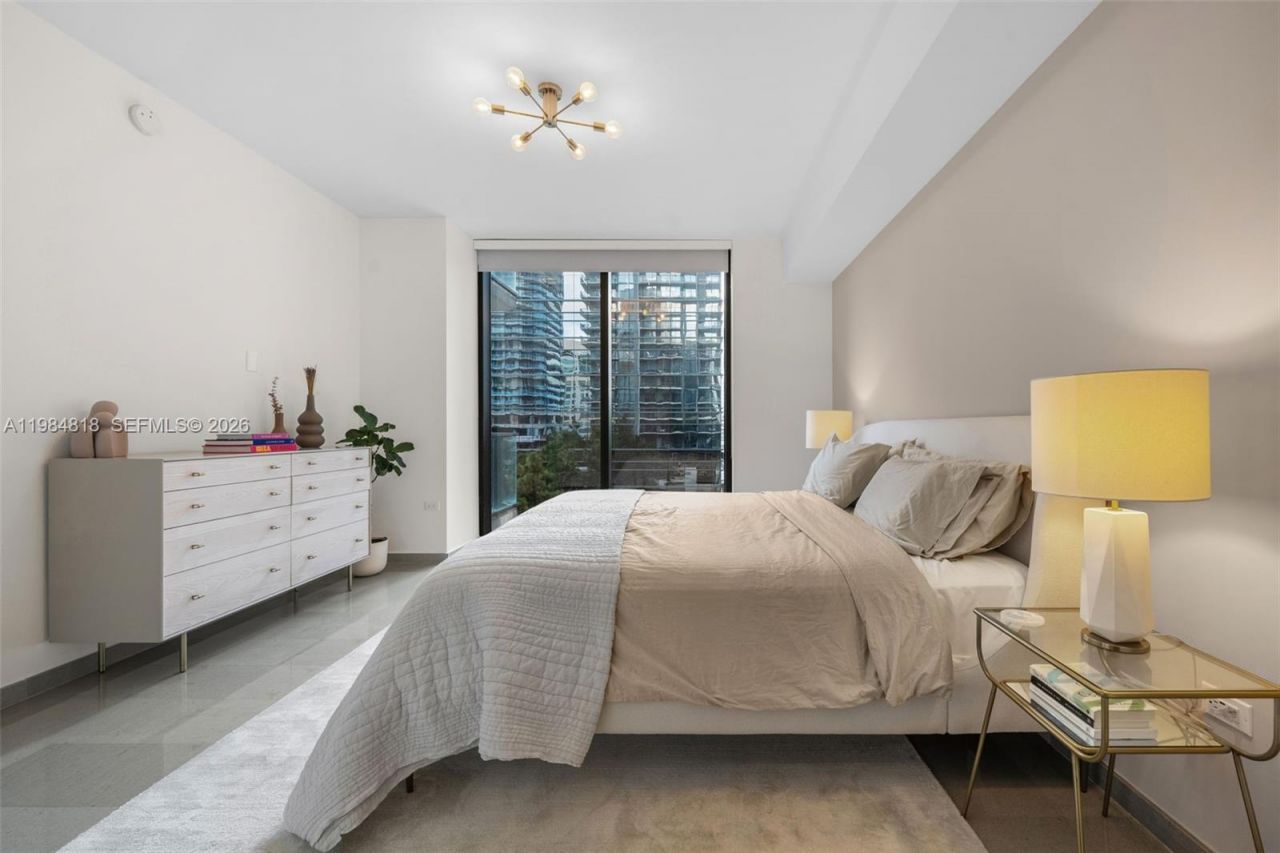 88 SW 7th St , Unit 809, Miami, FL 33130 Photo