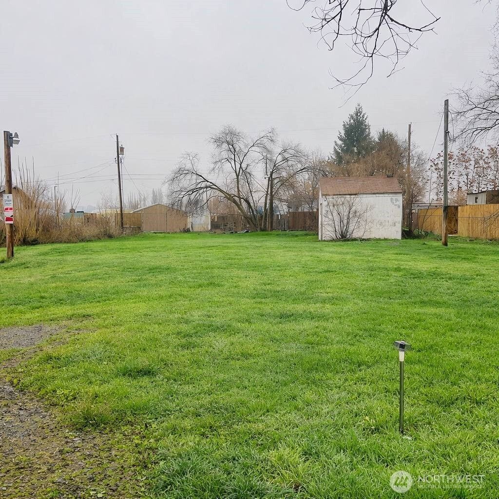 19155 Othello Place, Soap Lake, WA 98851 Main Photo