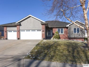 12107 N 161st Street, Bennington, NE 68007