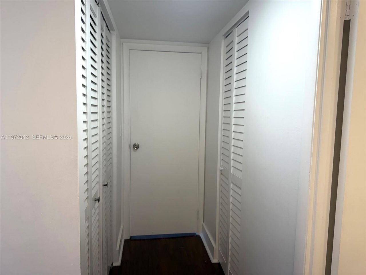 20335 W Country Club Dr , Unit 502, Aventura, FL 33180 Photo