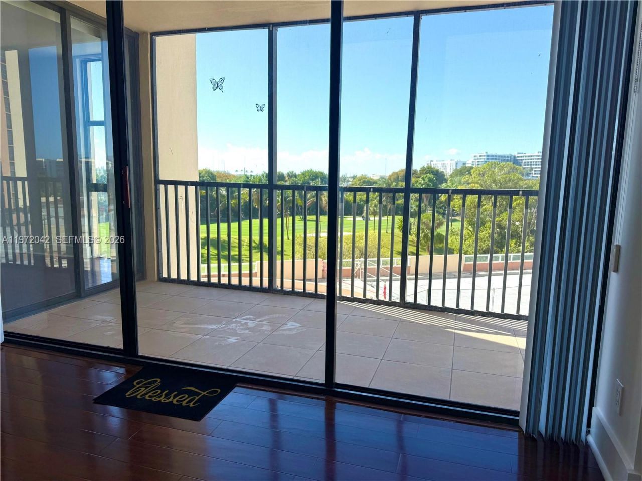 20335 W Country Club Dr , Unit 502, Aventura, FL 33180 Photo