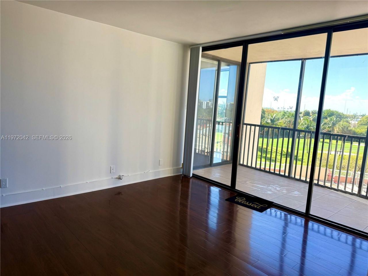 20335 W Country Club Dr , Unit 502, Aventura, FL 33180 Photo