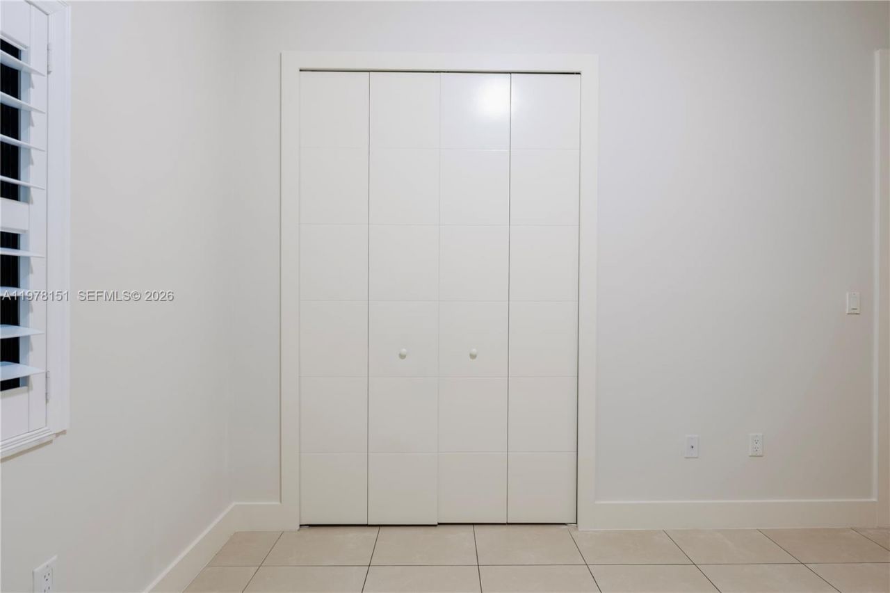 2030 SW 60th Ave , Miami, FL 33155 Photo