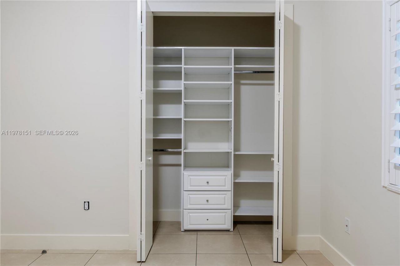 2030 SW 60th Ave , Miami, FL 33155 Photo