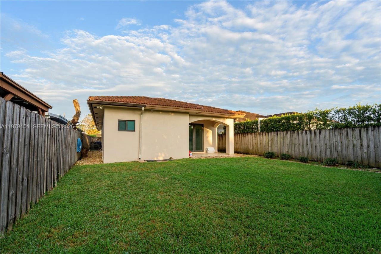 2030 SW 60th Ave , Miami, FL 33155 Photo