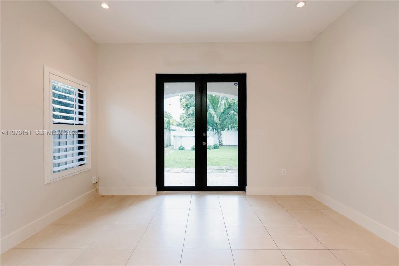 2030 SW 60th Ave , Miami, FL 33155 Photo