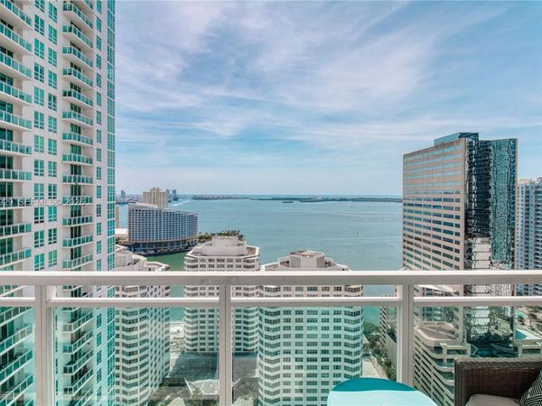 951 Brickell Ave , Unit 2902, Miami, FL 33131