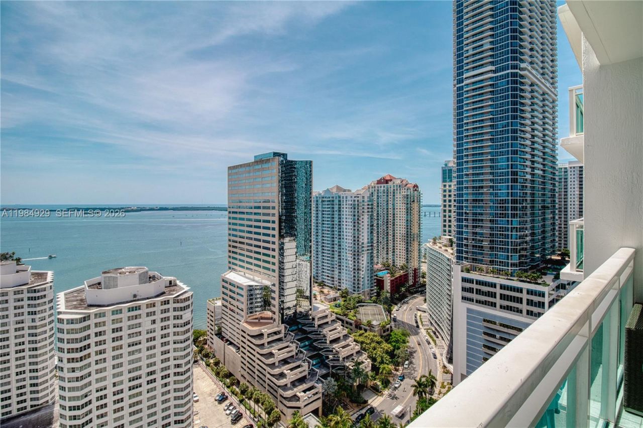 951 Brickell Ave , Unit 2902, Miami, FL 33131 Photo