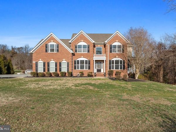 4337 BARBERRY DRIVE , HUNTINGTOWN, MD 20639