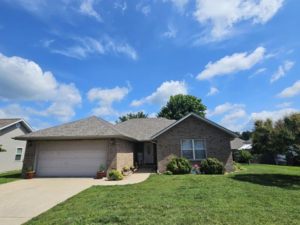 206 Prairie Lane, Monett, MO 65708