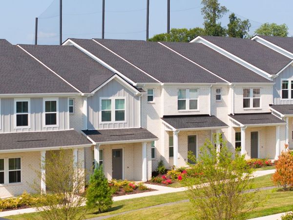 204 Douglas Bend Rd, Unit 404, Gallatin, TN 37066