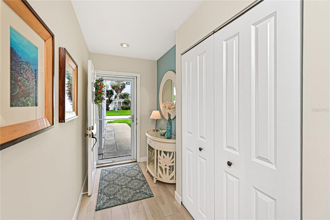 4405 Mount Vernon Drive , Bradenton, FL 34210 Photo