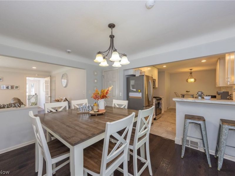 774 Kenbridge Drive, Richmond Heights, OH 44143 Photo 12