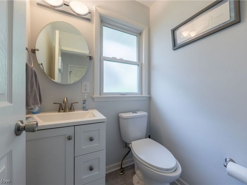 774 Kenbridge Drive, Richmond Heights, OH 44143 Photo 18